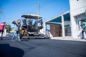 Ayuntamiento de Culiacán mejora vialidades en la colonia Proyecto Alfa