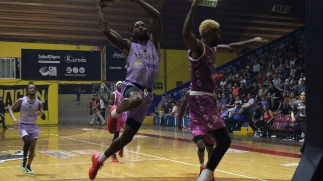 Caballeros de Culiacán remontan y se imponen en casa ante Tijuana