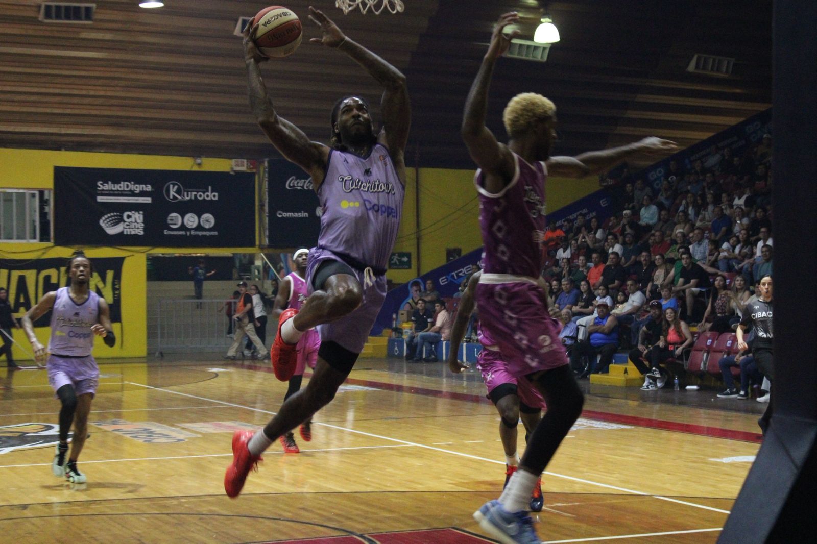 Caballeros de Culiacán remontan y se imponen en casa ante Tijuana